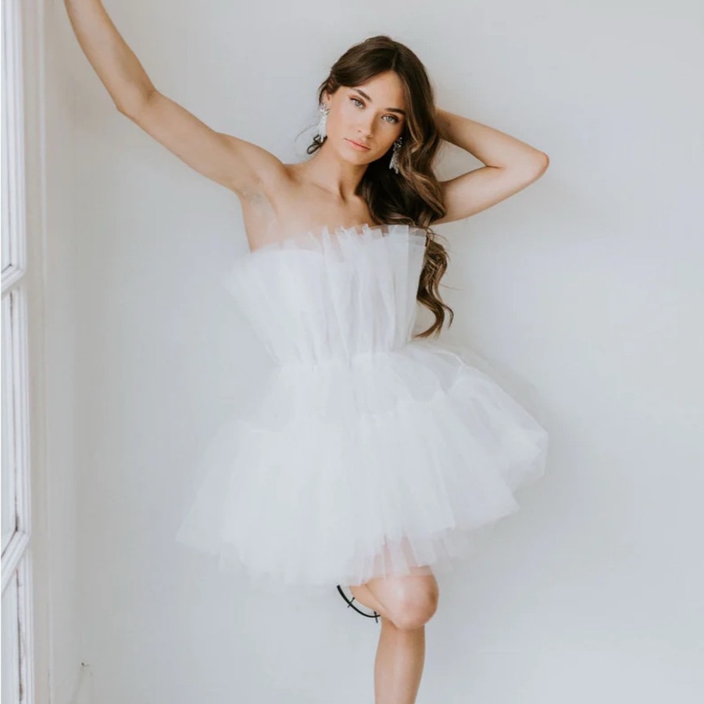 NWT untamed petals MILLIE MINI GOWN - LIGHT IVORY Elegant Strapless Dress XL